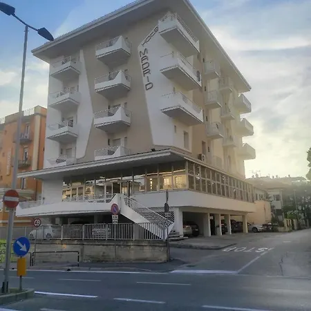 Hotel Madrid-3