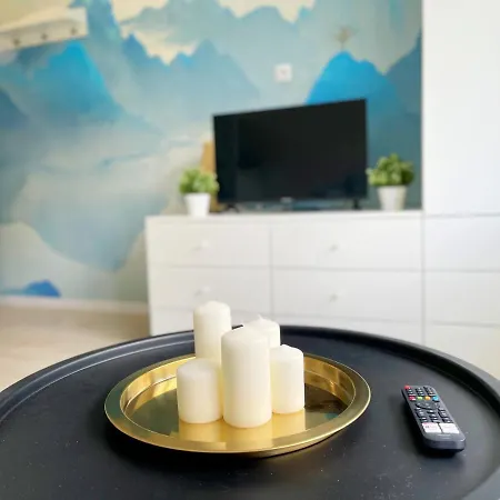 Batorego 18 - Blue - 450M Stacja Metra Pola Mokotowskie, 800M Biblioteka Narodowa, 20M Piekny Park Pola Mokotowskie, 800M Do Sgh - Wifi - Smart Tv - Good Apartments-3