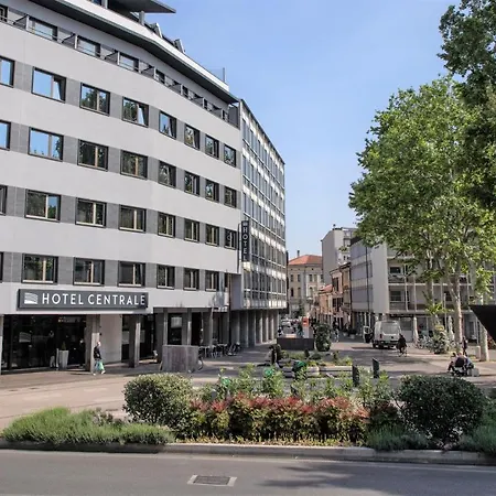 Hotel Centrale-3