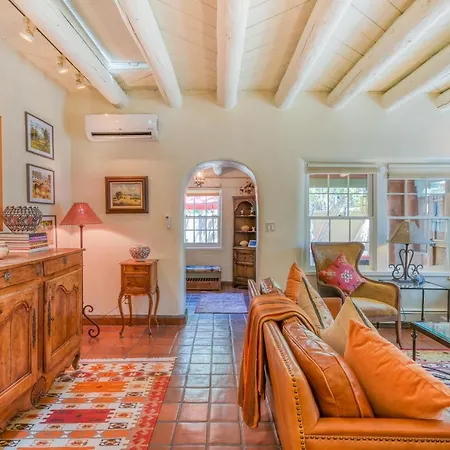 Casa De Muneco-2