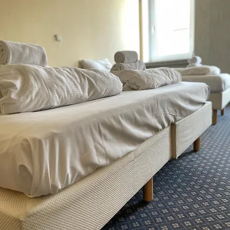 Hotel Tabor Rooms-3