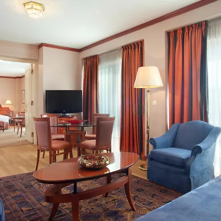 Holiday Inn Thessaloniki By Ihg-3