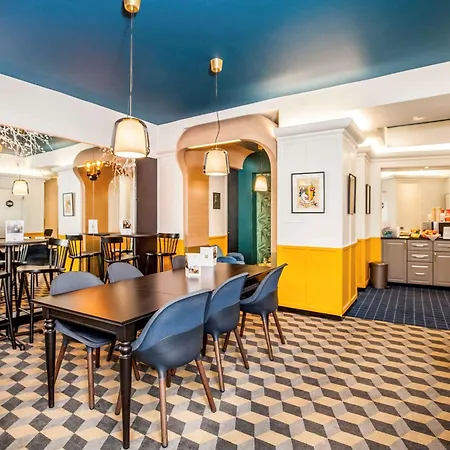 Ibis Styles Paris Cadet Lafayette-2