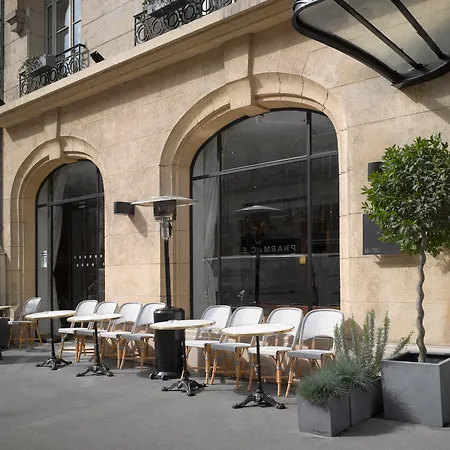 Miiro Le Grand Hotel Cayre-3