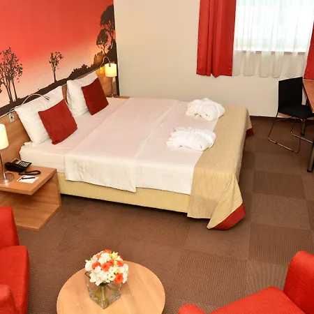 Expo Tower Hotel By Mellow Mood Hotels-3