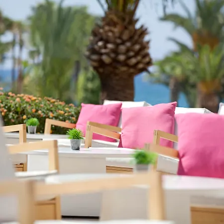 Sandy Beach Hotel&Spa-3