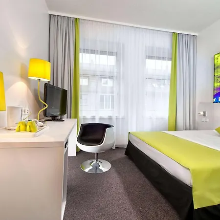 Wyndham Garden Düsseldorf City Centre Königsallee-2