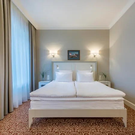 Ratonda Centrum Hotels-3