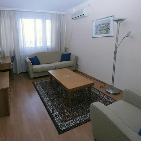 Hotel Rex-2