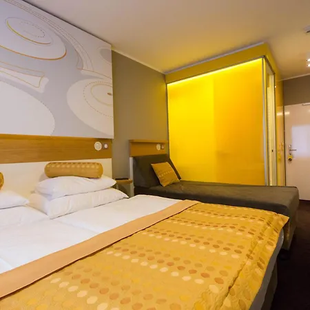 Hotel Golf Prague-2