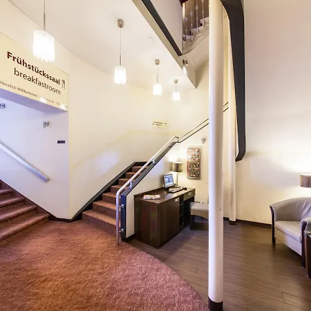 Garner Hotel Hamburg - Graf Moltke By Ihg-2