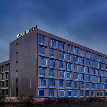 Park Plaza London, Park Royal-2