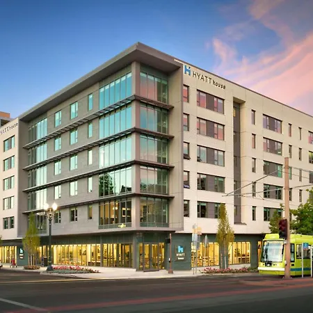 Hyatt House Portland / Downtown-2