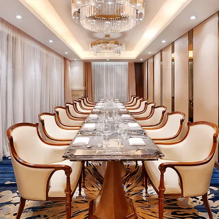 Four Points By Sheraton Danang-3