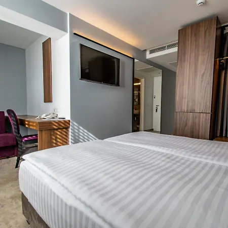 Hotel Paris-3