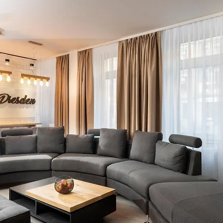 ibis Styles Dresden Neustadt-3