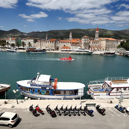 Heritage Hotel Vila Sikaa-3