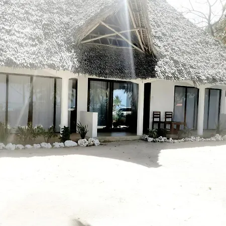 Maua Beach-2