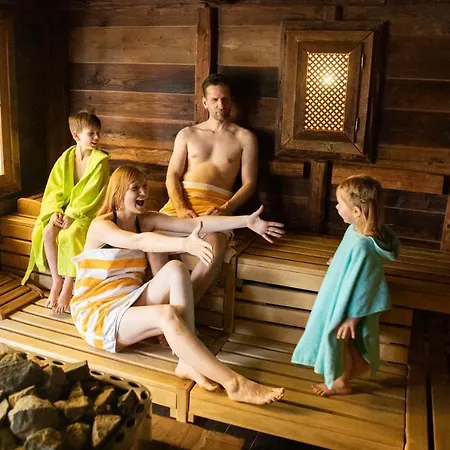 Familien Wellness Hotel Seeklause mit großem Abenteuerspielplatz Piraten-Insel-Usedom-2