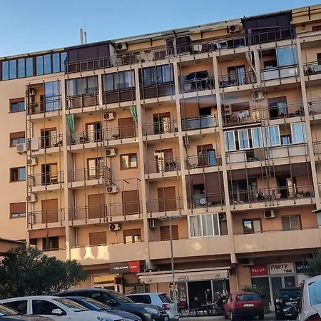 Comfort One Bedroom Apartment-3