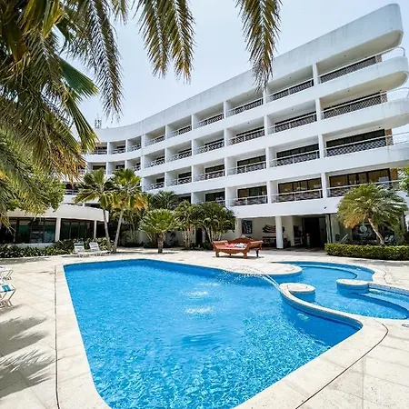 Hotel California Playa El Yaque-3