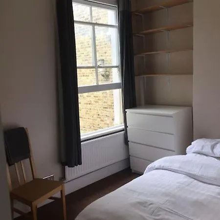 Elegant 3Bed Crouchend In Style With Roof Terrace-2