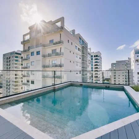 Fully Serviced Apartment At Regatta Living II - 304-2
