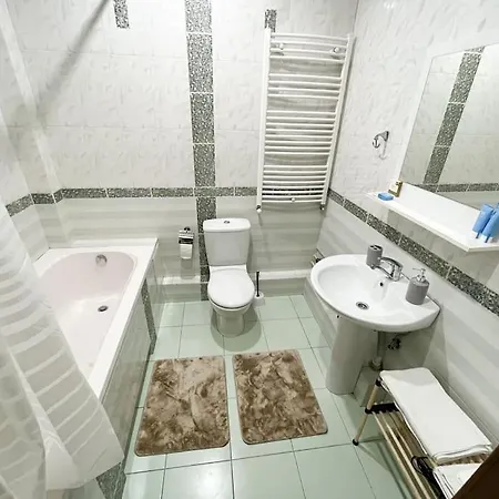 City Center 1 Bedroom + Living-2