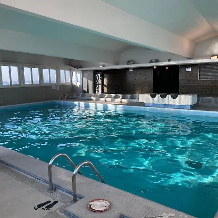 Bel Appartement Avec Piscine Et Vue Sur Paris-2