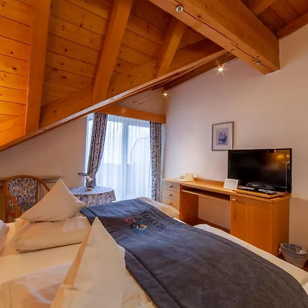 Frühstücks-Hotel Olympia-3