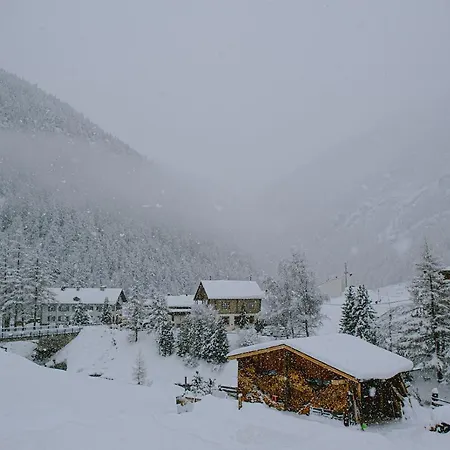 Alpenheim Simone-2