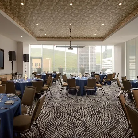 Hyatt Place Monterrey Valle-2