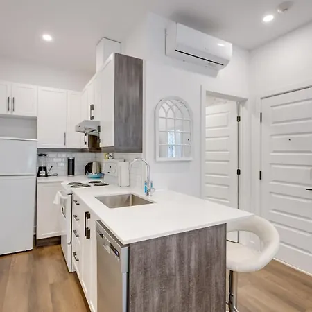 Le Mile End By M11 - Upscale Studio With Queen Bed-2