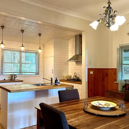Cherry Blossom Cottage - Beechworth-Getaways-2