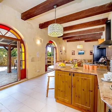 Ta Gananz Holiday Home-2
