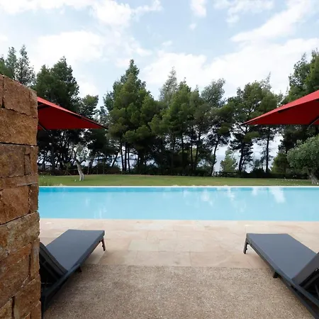 Amantes Villas And Suites-3