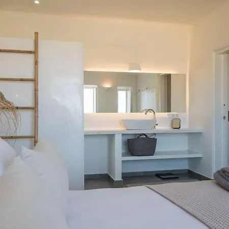 Villa Klar, On The Outskirts Of Naousa , Paros-2