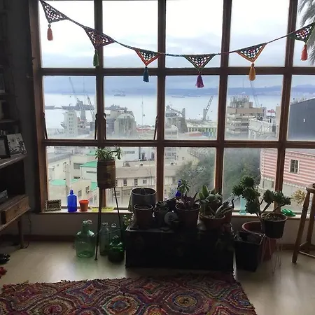 Gran Departamento En Cerro Alegre Con Unica Vista Al Puerto-3