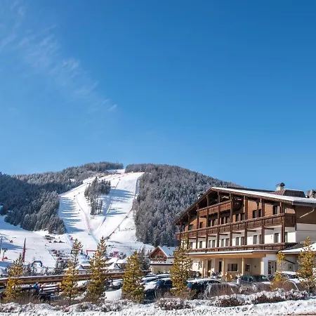 Hotel Condor-2