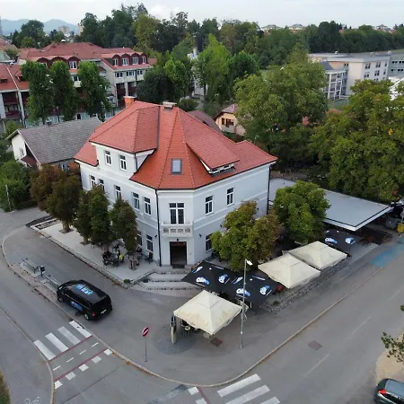 Guesthouse Pr'Sefu-3