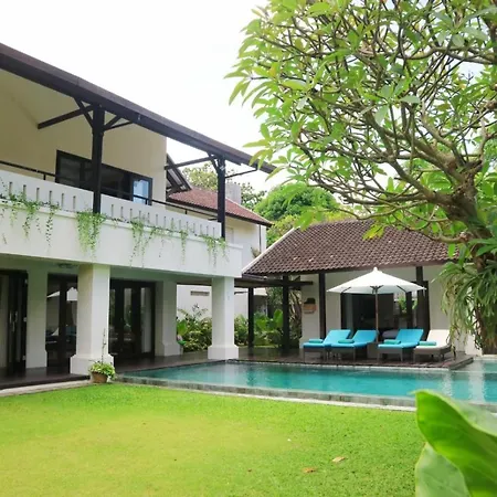 Villa Mertasari 10C 4 Bedroom With Swimming Pool!-3