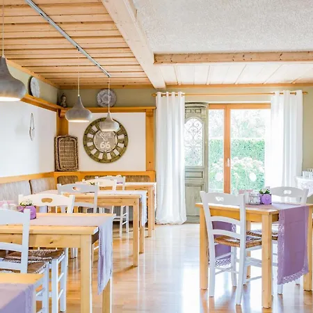 Gästehaus Chalet-Perle-3
