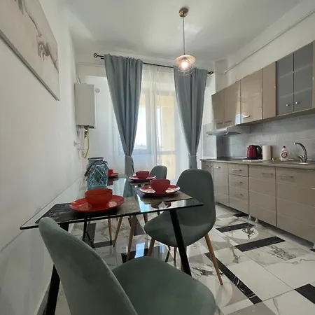 Family Apartment Near Palas Mall-3