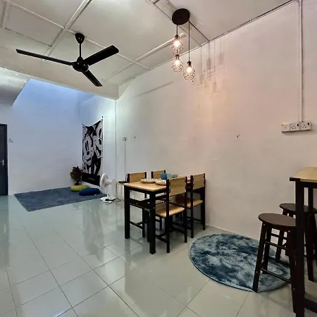 Cozy24#4Pax#Wifi&Netflix#Nearaeonalma#Heritage-3