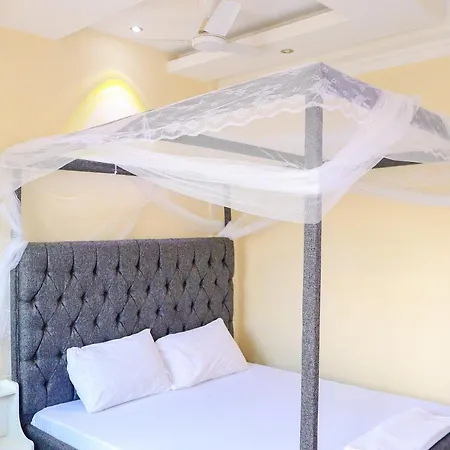 Khalisee Homes Studio Apartment 2-3
