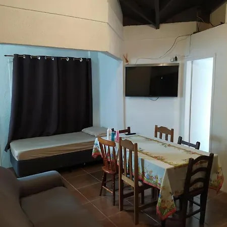 Casa De Praia Com Piscina Para 05 Pessoas-2