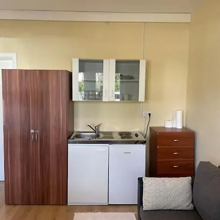 Einzimmerwohnung + Dusche und WC-3