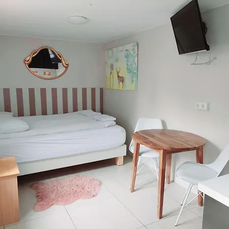 Igdlo Guesthouse-3