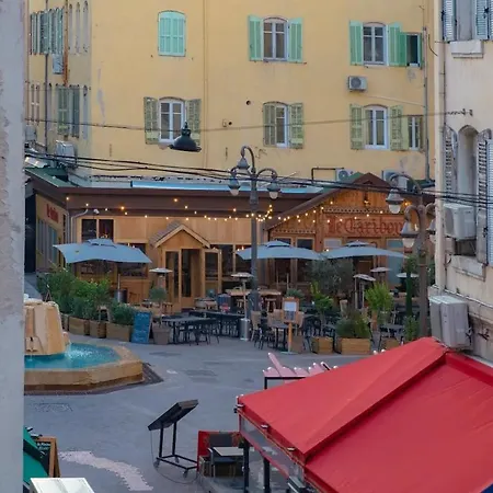*Appartement Climatise Au Coeur Du Vieux Port*-3