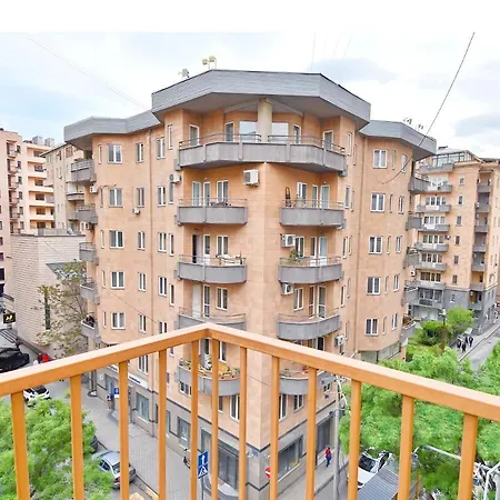 Prime Apartment 2 Bedrooms 2 Bathrooms-3